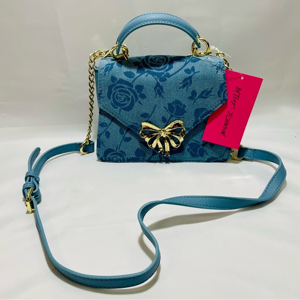 Betsey Johnson Blue DENIM Floral Crossbody Bag with Gold Bow, NWT - Picture 2 of 16